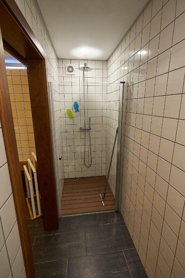 Вилла Casa Do Vizinho Porto Judeu Экстерьер фото
